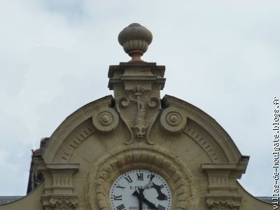 L'horloge centrale